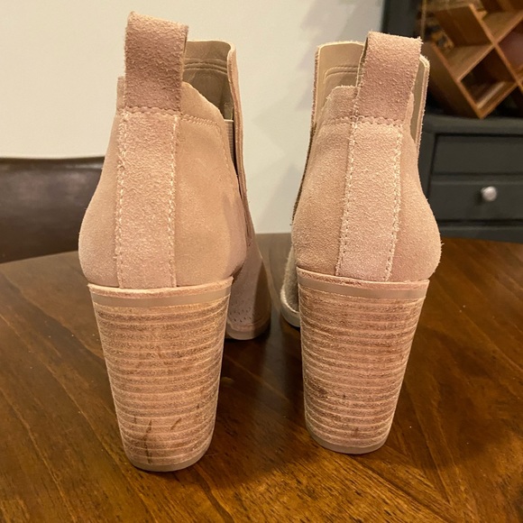 Dolce Vita Booties - Picture 3 of 4